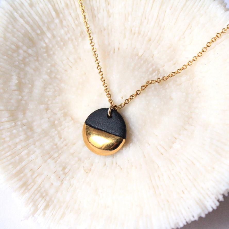 Porcelain Lumire Jewelry Set - Emerald Aurora