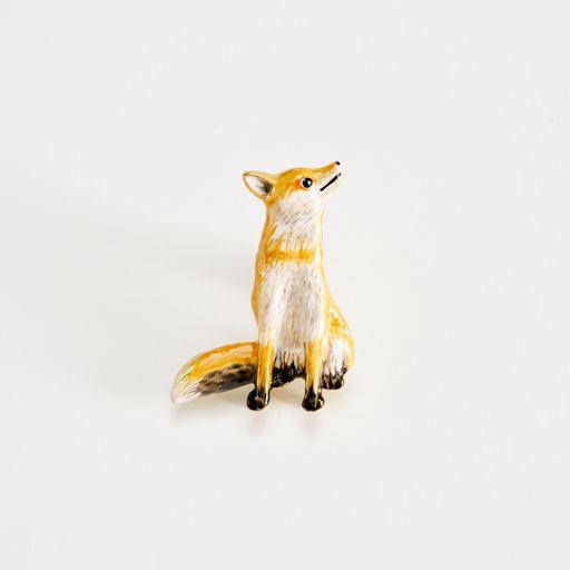 Fox Brooch by Emerald Aurora