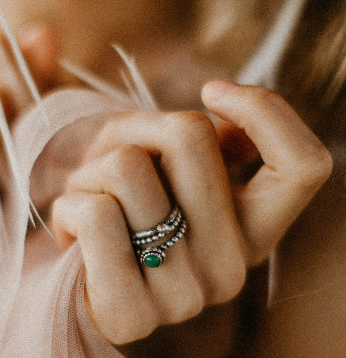 Aurora Emerald rings for sale